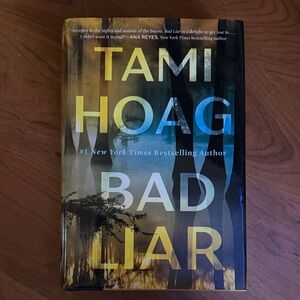 Tami Hoag 'Bad Liar' Hardcover Book